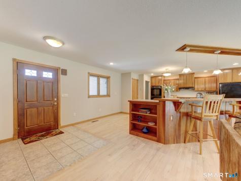 123 Round Hill Road Middletown CT 06457