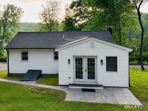 8 Rustic Road Ridgefield CT 06877