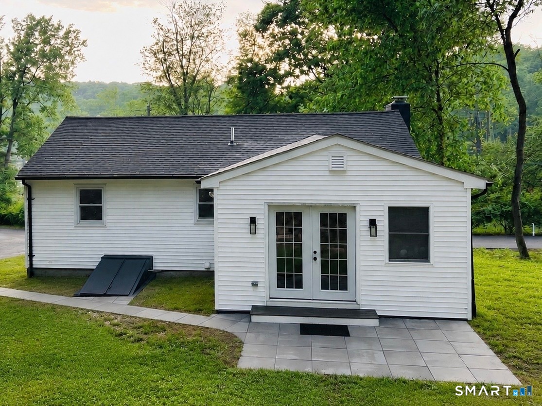 8 Rustic Road Ridgefield CT 06877