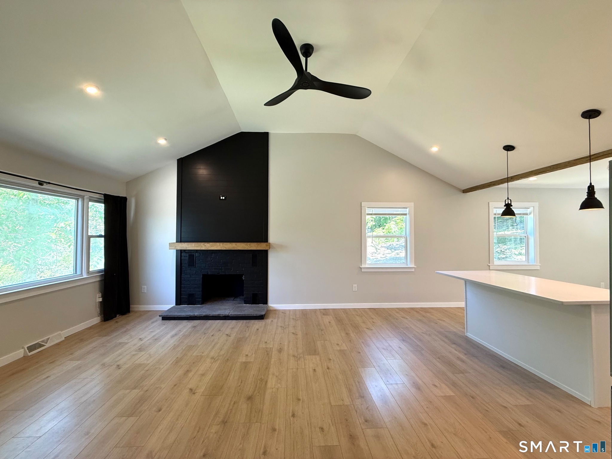 8 Rustic Road Ridgefield CT 06877