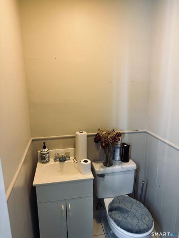 1192 Paradise Avenue Hamden CT 06514