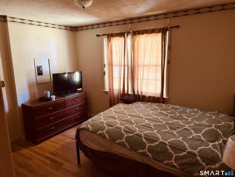 1192 Paradise Avenue Hamden CT 06514