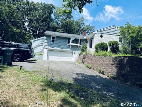 1192 Paradise Avenue Hamden CT 06514