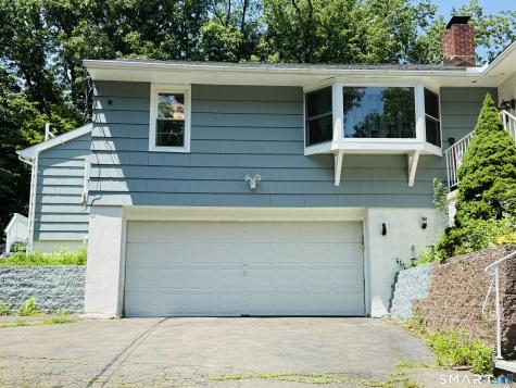 1192 Paradise Avenue Hamden CT 06514