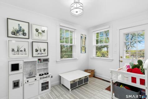 281 West Avenue Darien CT 06820