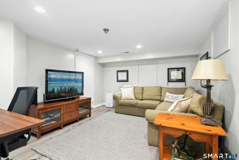 281 West Avenue Darien CT 06820