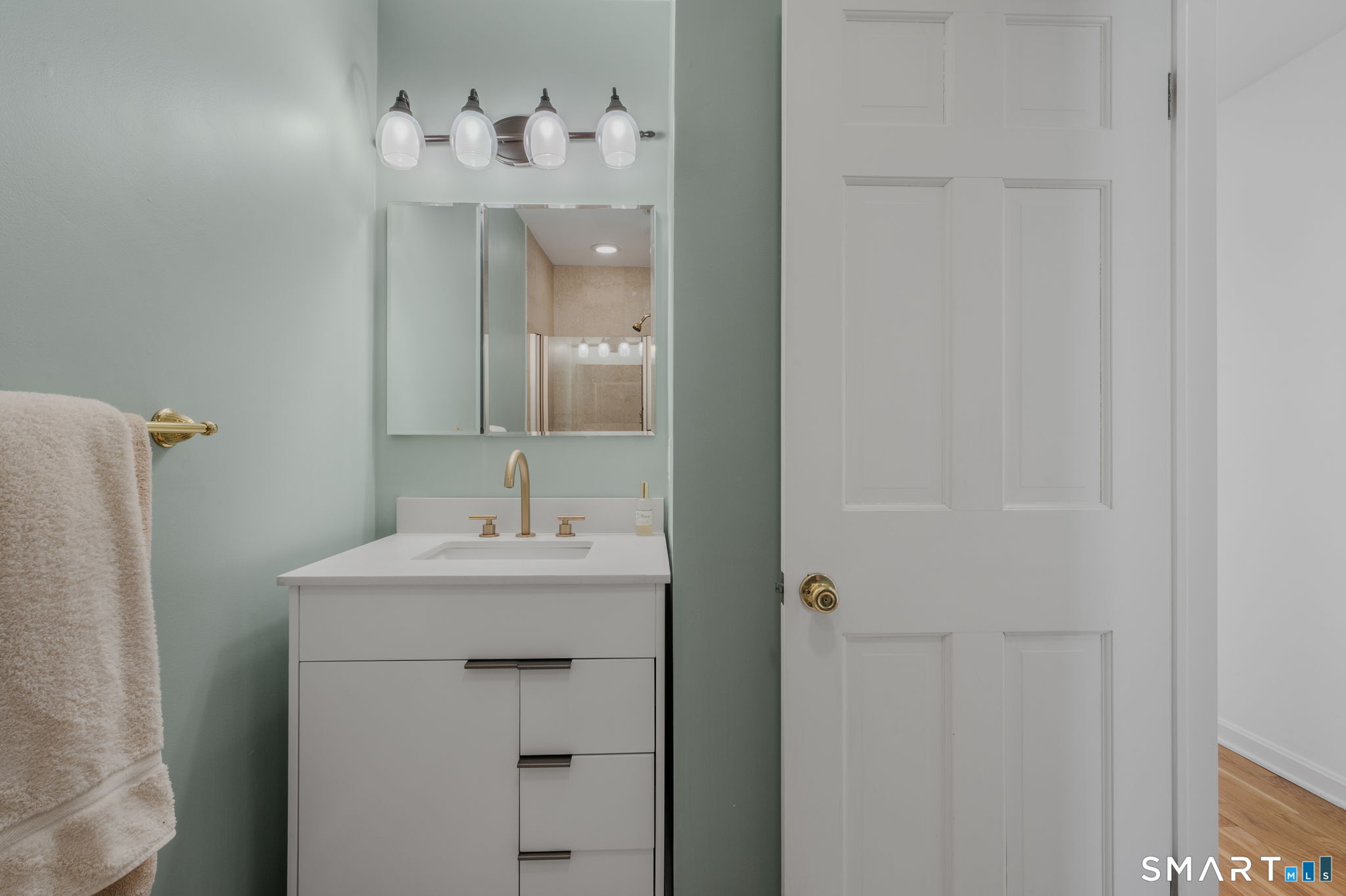22 Collins Road Stonington CT 06378