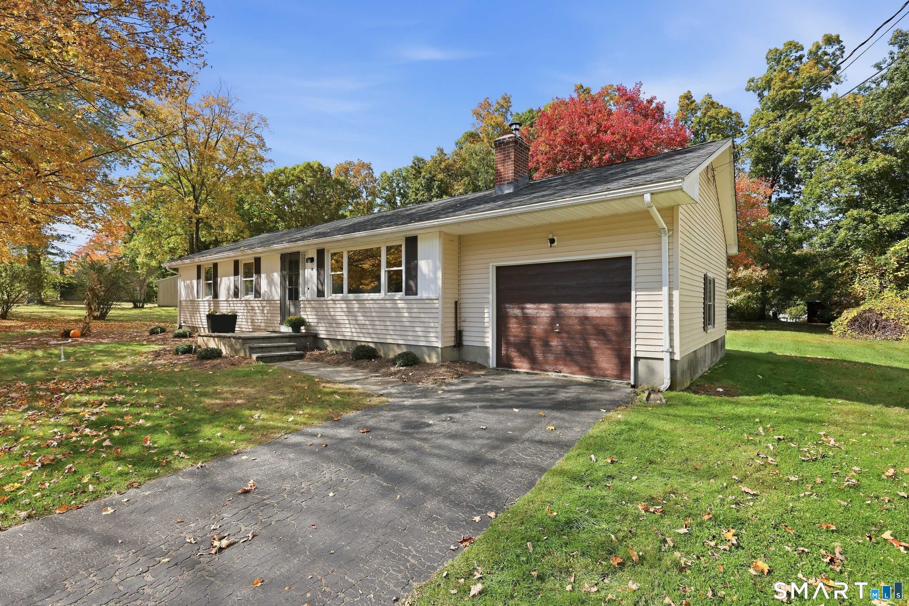 18 Clearview Drive Stafford CT 06076