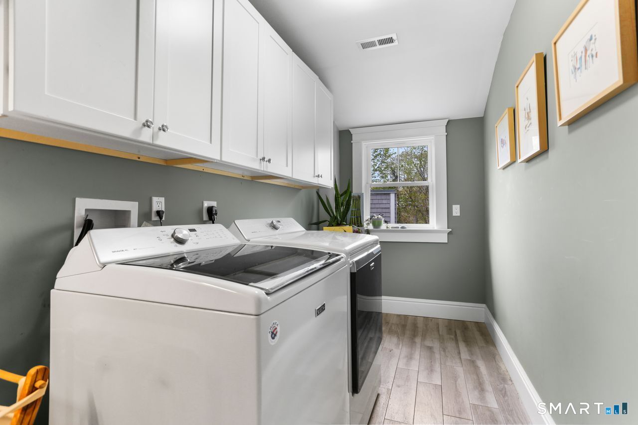 211 Lloyd Drive Fairfield CT 06825