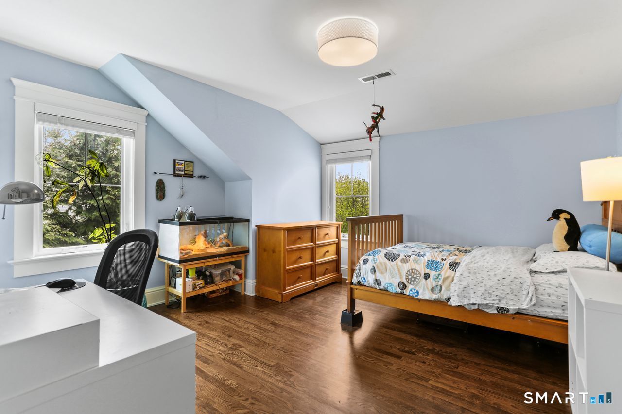 211 Lloyd Drive Fairfield CT 06825
