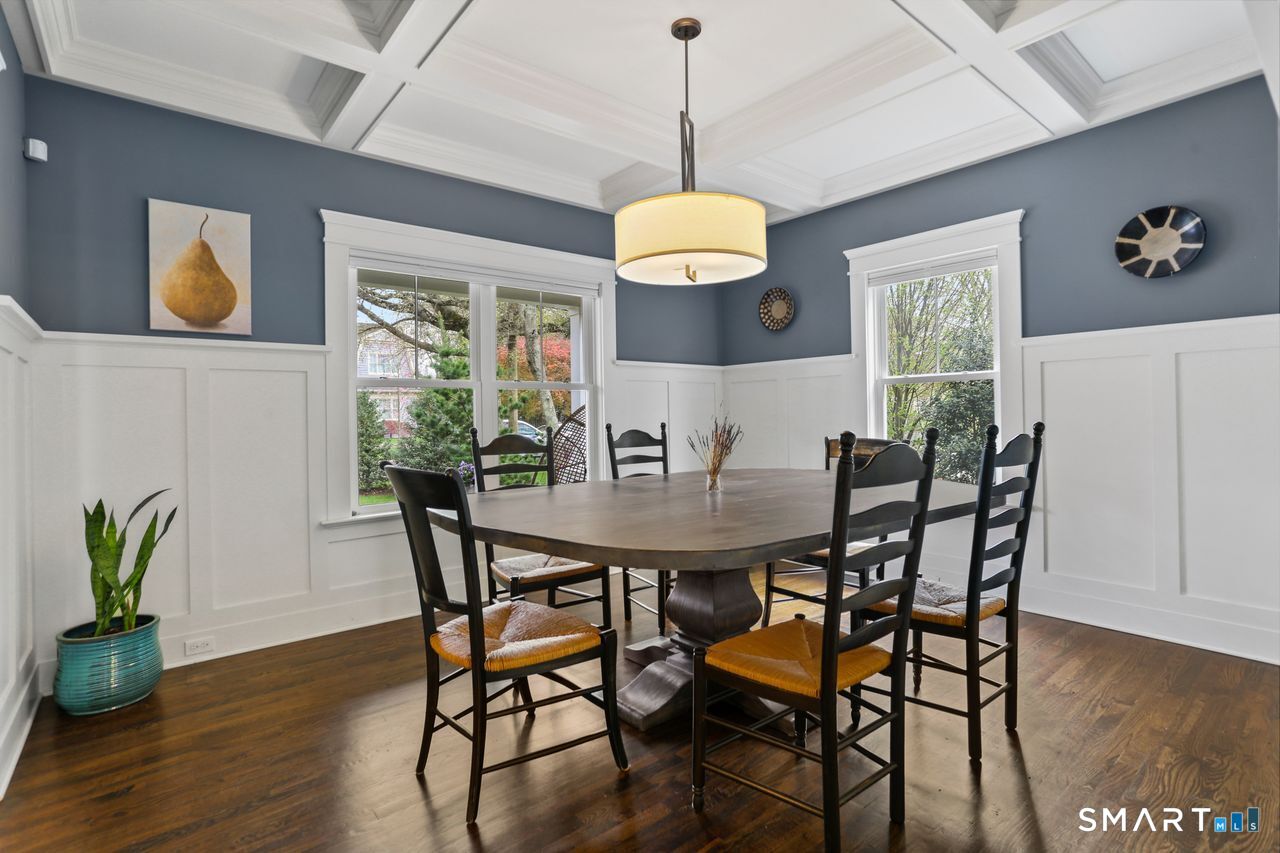 211 Lloyd Drive Fairfield CT 06825