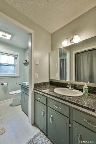 88 Baker Road Thompson CT 06277