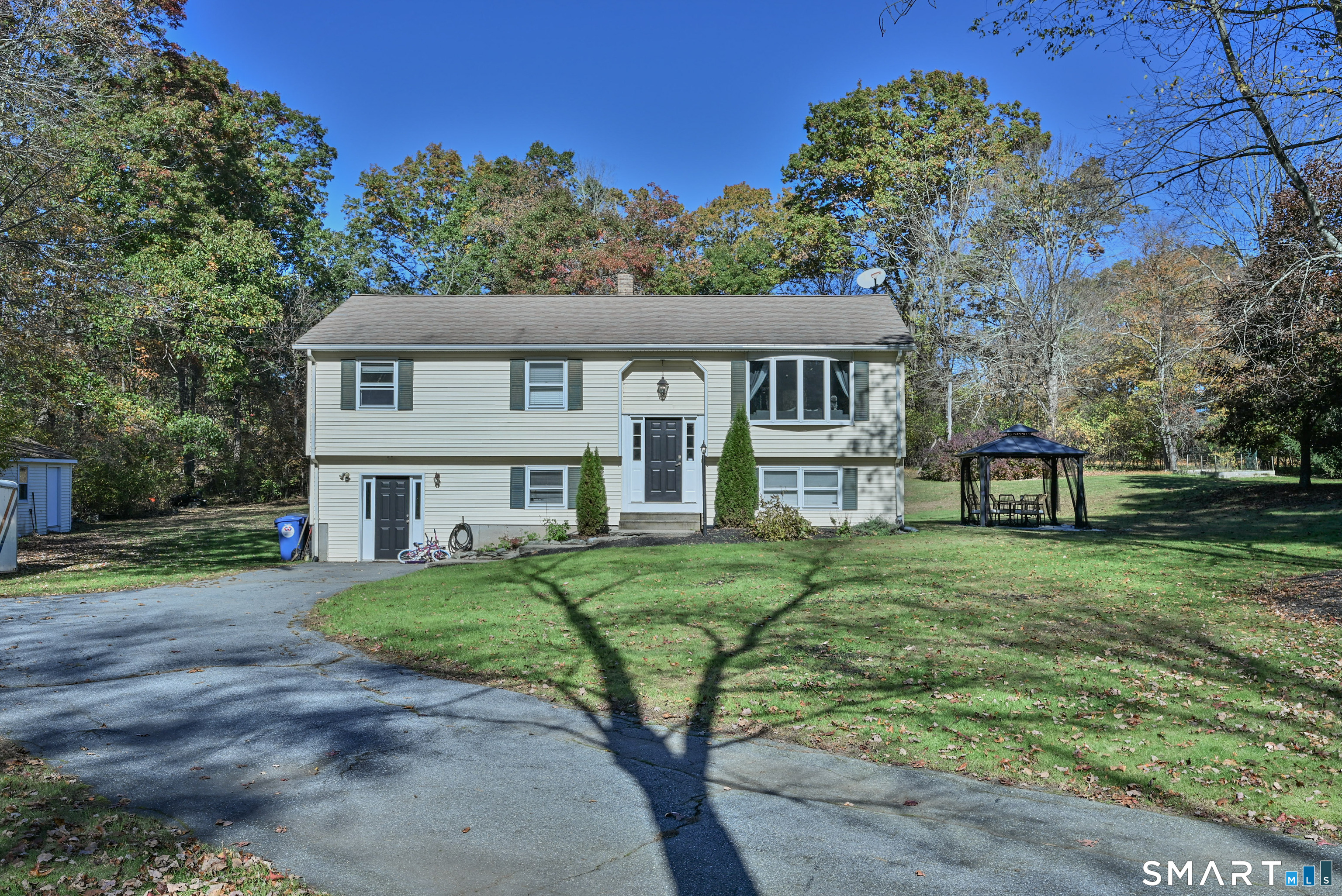 88 Baker Road Thompson CT 06277
