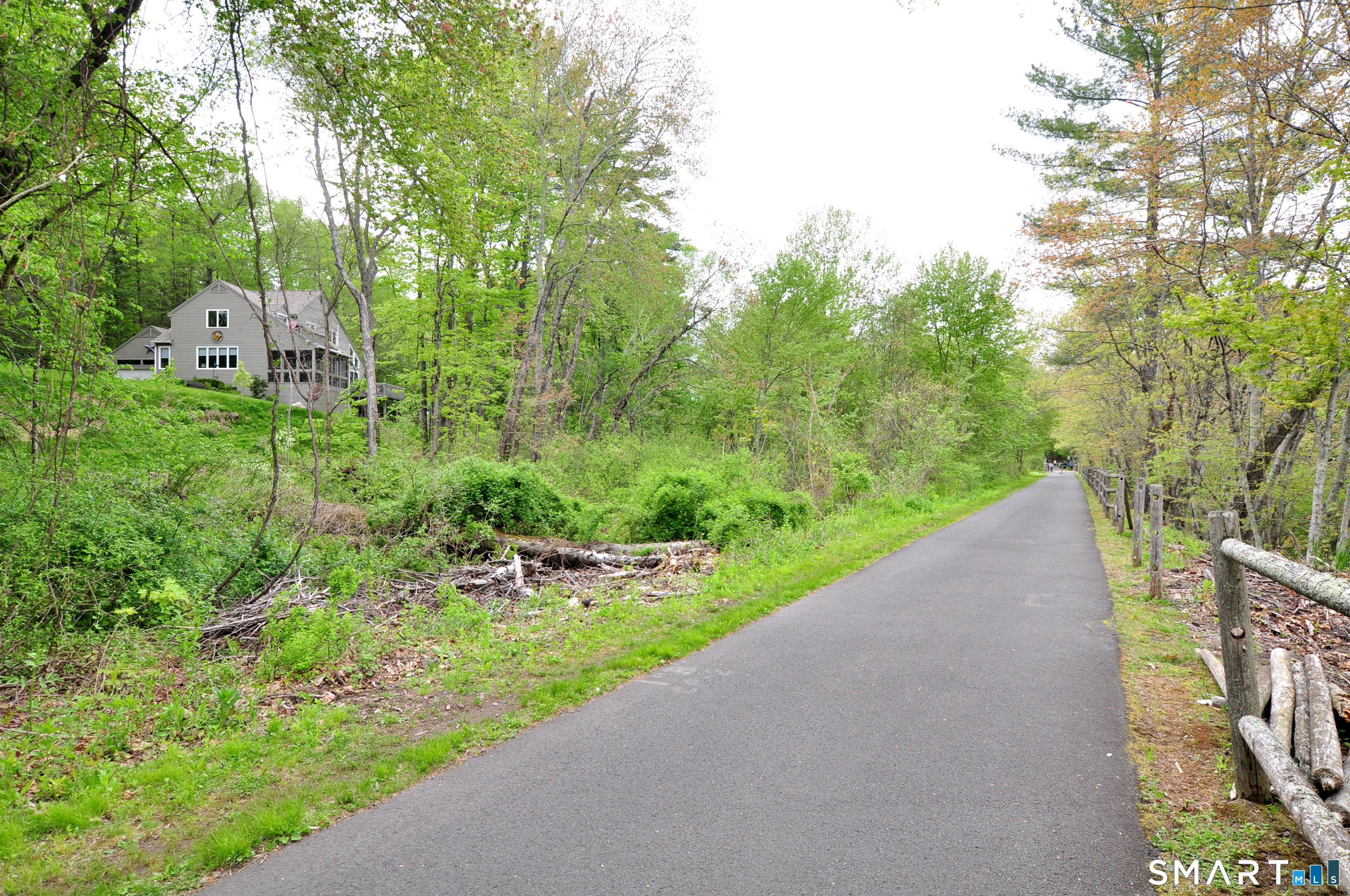 670 Quarry Road Suffield CT 06035