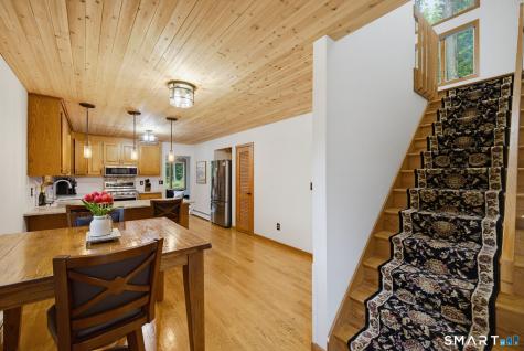 670 Quarry Road Suffield CT 06035