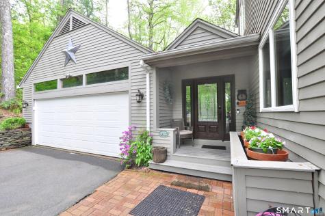 670 Quarry Road Suffield CT 06035