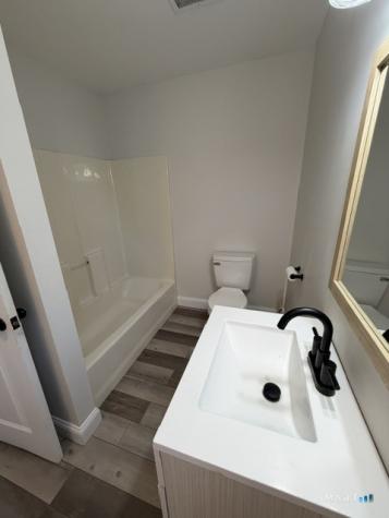 722 Allen Avenue Cheshire CT 06410