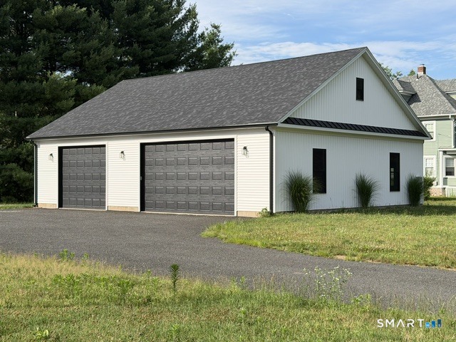 722 Allen Avenue Cheshire CT 06410