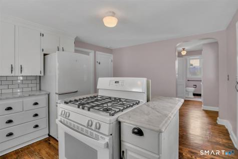 17 Crown Street Bristol CT 06010