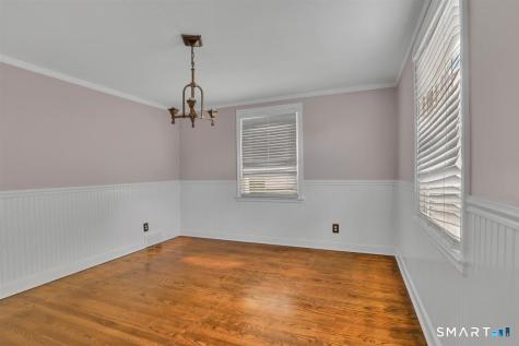 17 Crown Street Bristol CT 06010
