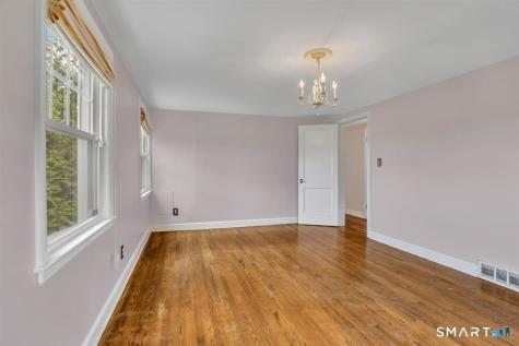 17 Crown Street Bristol CT 06010