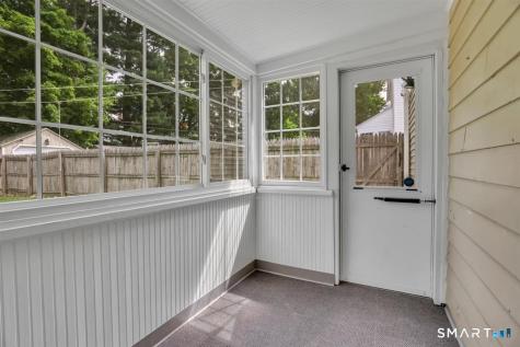17 Crown Street Bristol CT 06010