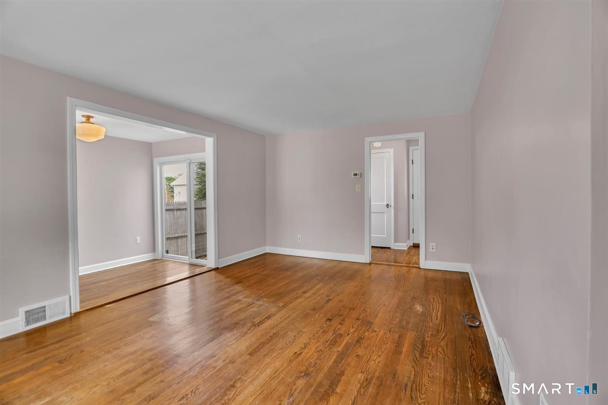 17 Crown Street Bristol CT 06010