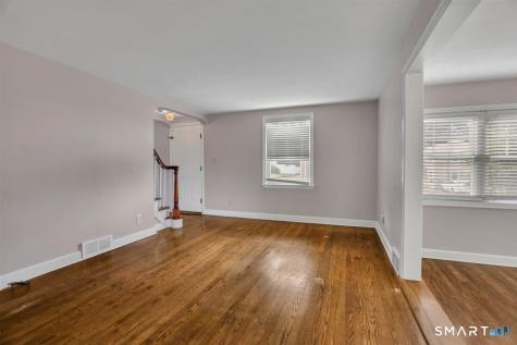 17 Crown Street Bristol CT 06010