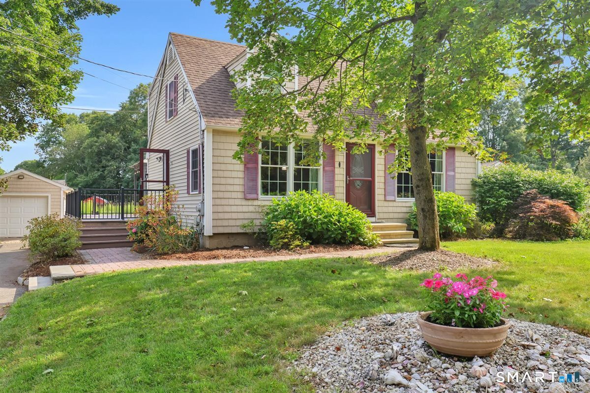 5 Chimney Hill Road Wallingford CT 06492