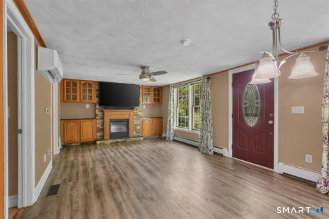 5 Chimney Hill Road Wallingford CT 06492