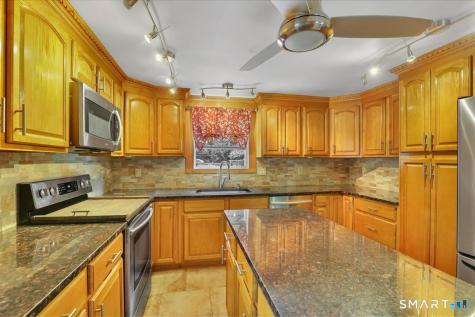5 Chimney Hill Road Wallingford CT 06492