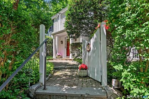 320 Ingleside Drive Stamford CT 06903