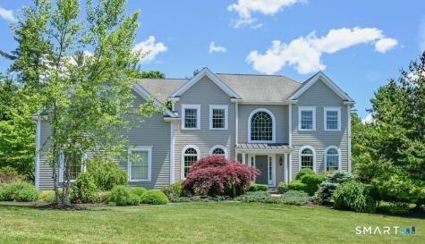 3 Hamlin Court Brookfield CT 06804
