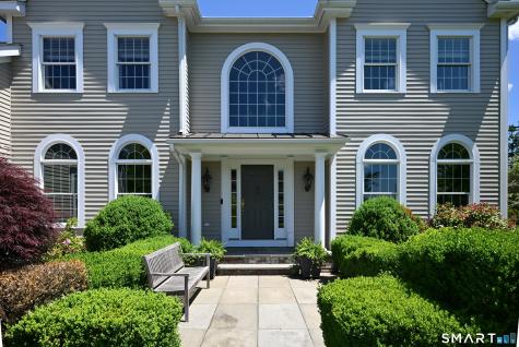 3 Hamlin Court Brookfield CT 06804