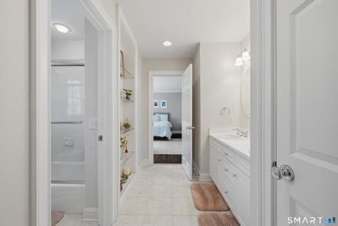 3 Hamlin Court Brookfield CT 06804