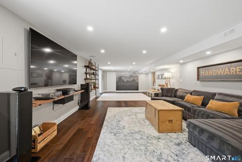 3 Hamlin Court Brookfield CT 06804