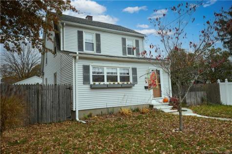 2135 Kings Highway Fairfield CT 06824