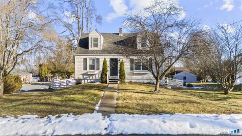 31 Flyers Drive Norwich CT 06360