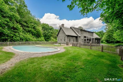 1159 River Boulevard Suffield CT 06078