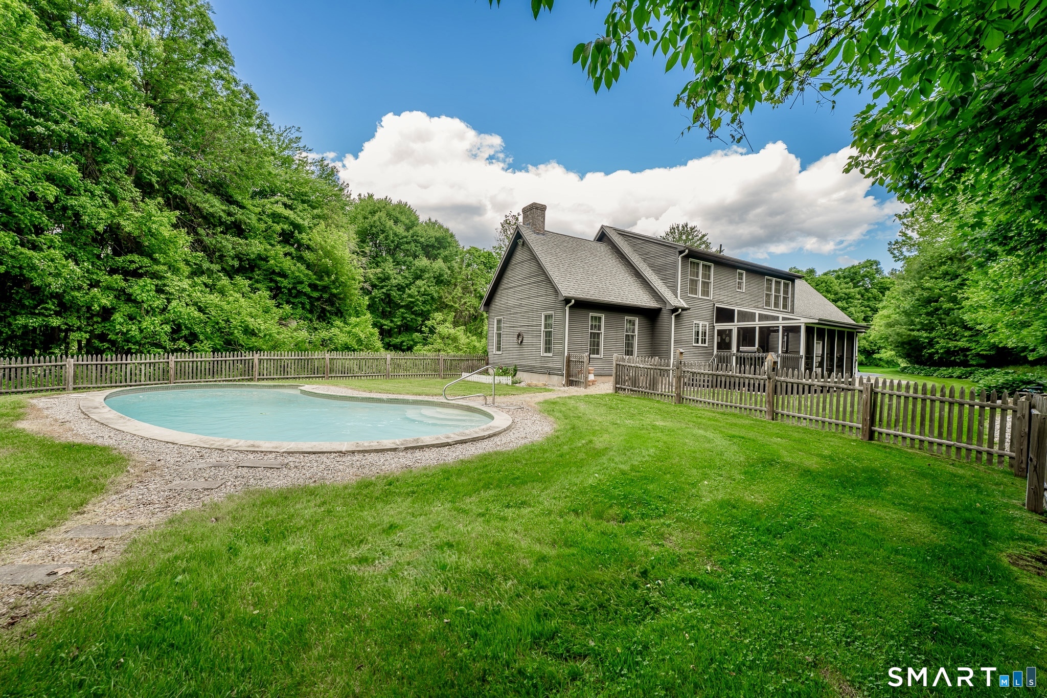 1159 River Boulevard Suffield CT 06078