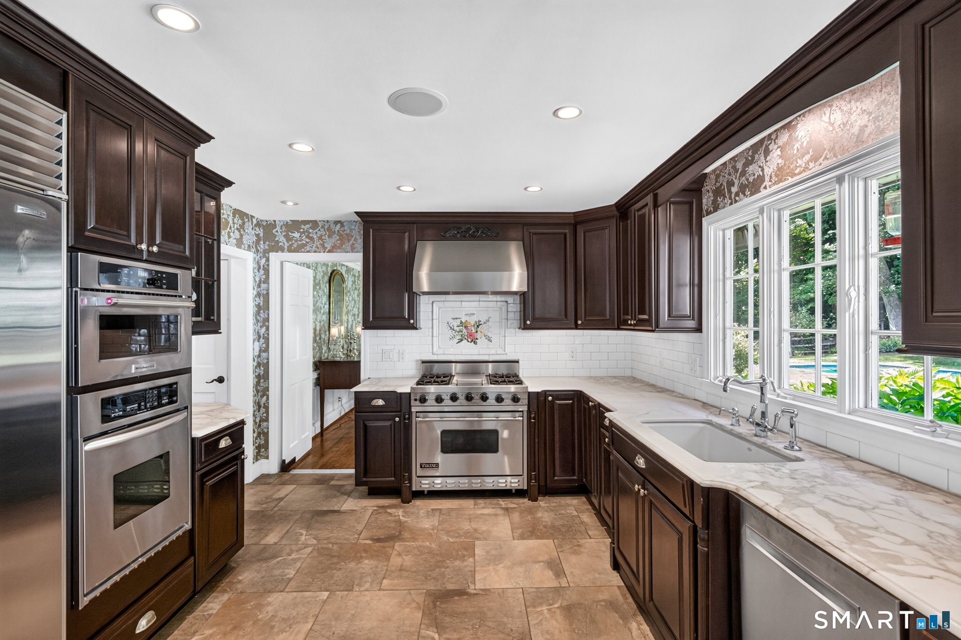 187 Westledge Road Simsbury CT 06092