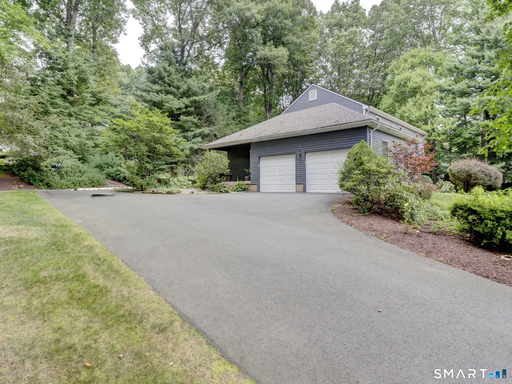 20 Christine Lane South Windsor CT 06074