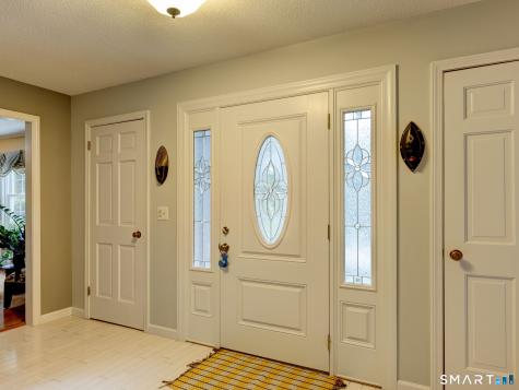 20 Christine Lane South Windsor CT 06074