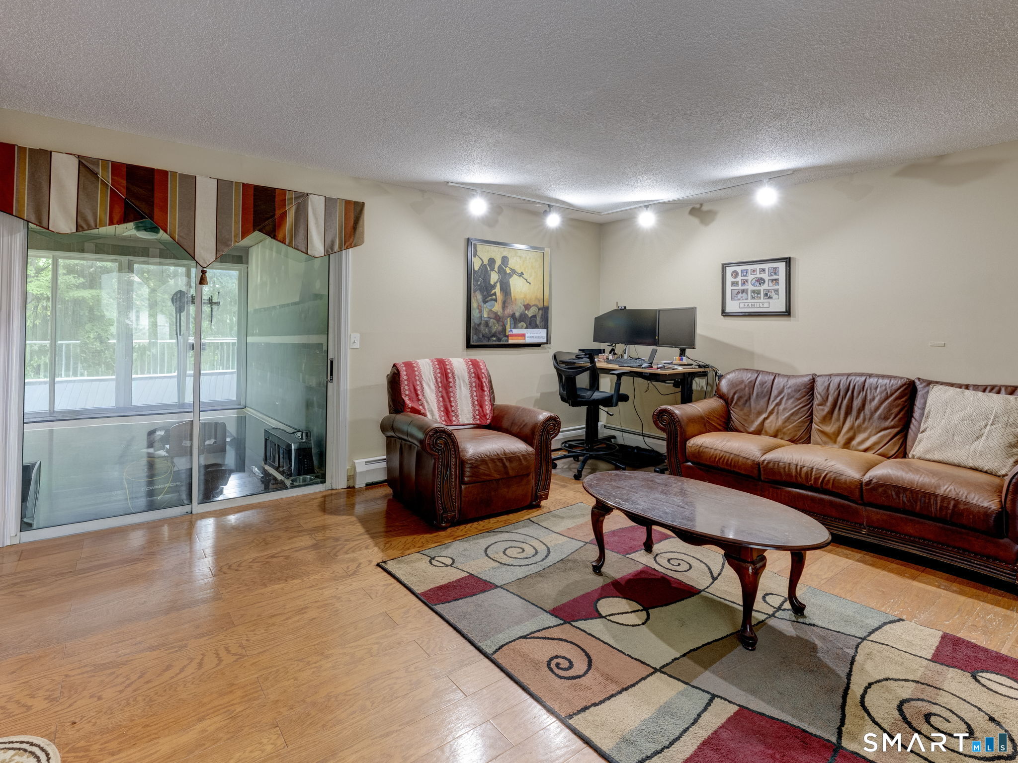 20 Christine Lane South Windsor CT 06074