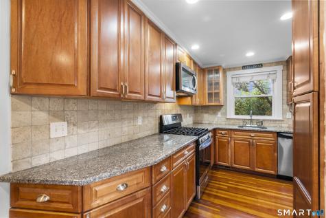 48 Bouton East Street Stamford CT 06907