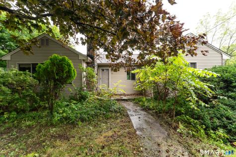 114 Ball Pond Road New Fairfield CT 06812