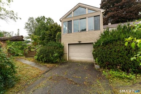 114 Ball Pond Road New Fairfield CT 06812