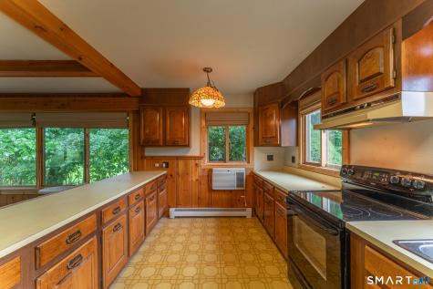 114 Ball Pond Road New Fairfield CT 06812