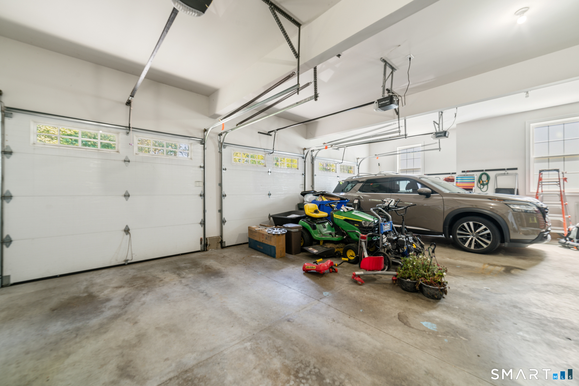 14 Shallot Meadow Road Canton CT 06019