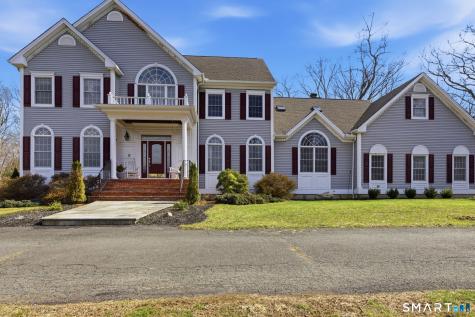 22 Misty Vale Road Newtown CT 06482